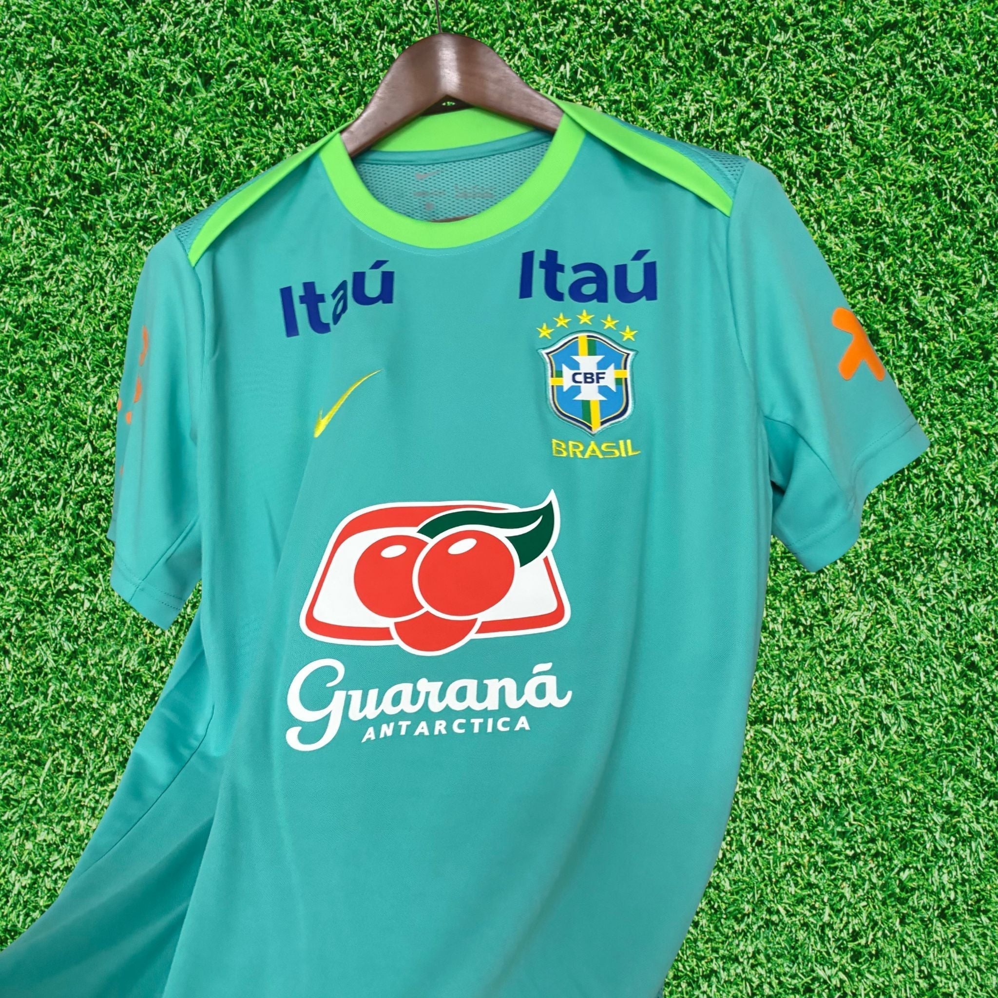 Camisa Brasil Treino 2022 Retrô