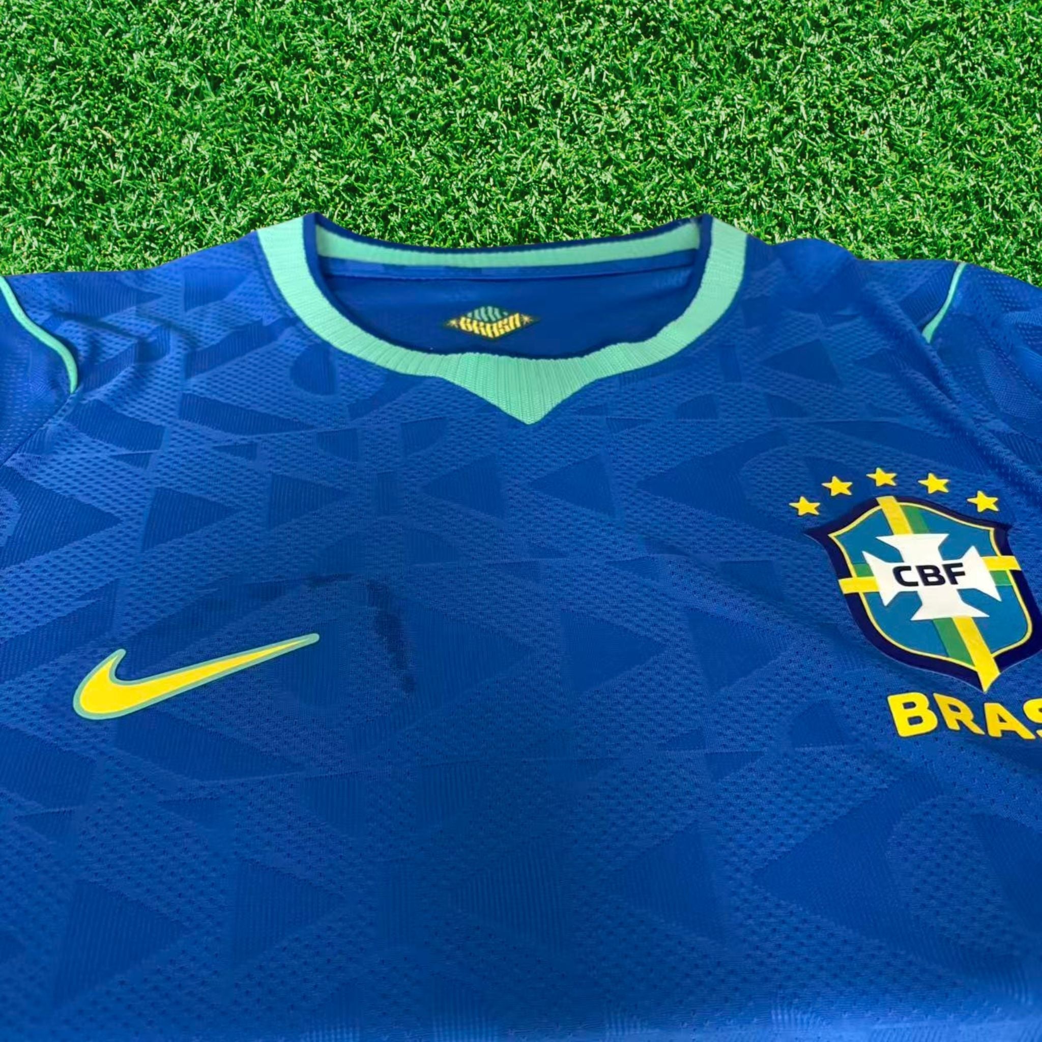 Camisa Brasil Especial Azul 2026 Jogador