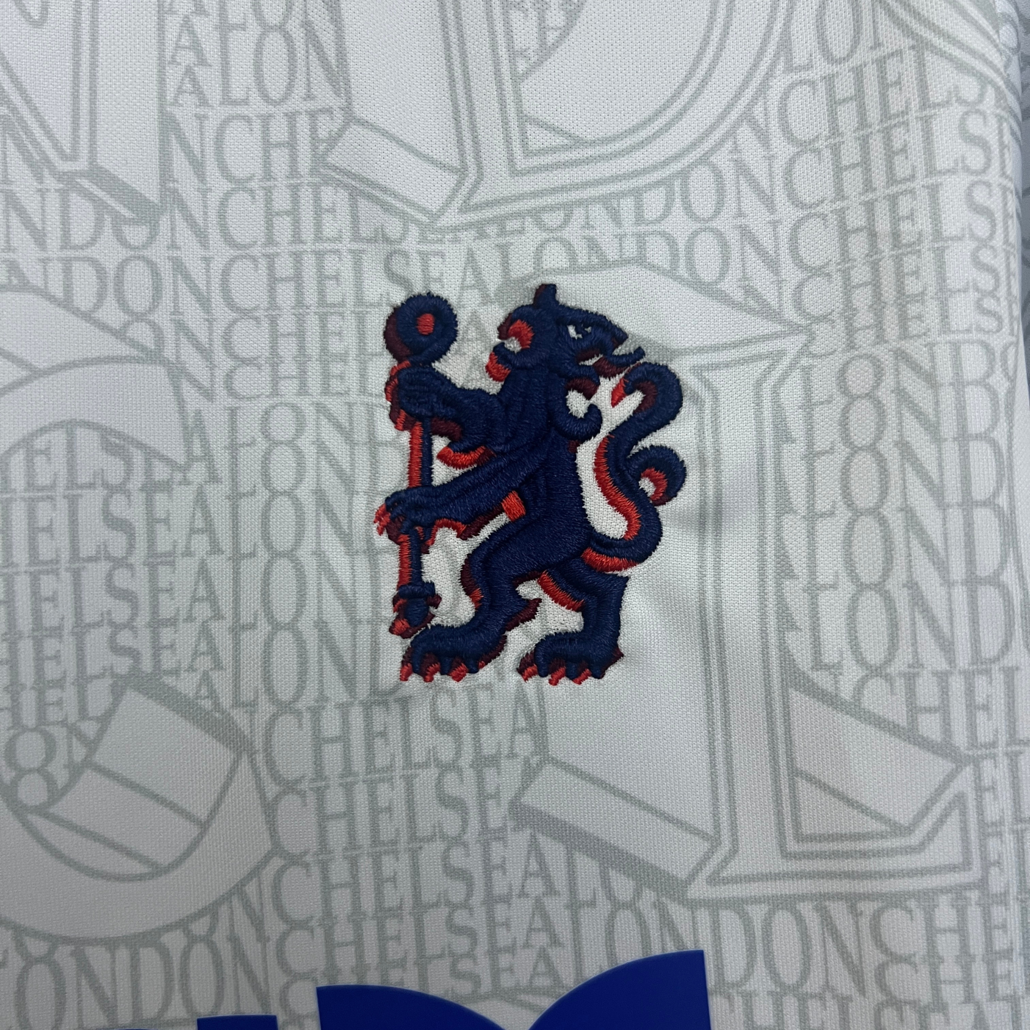 Camisa Chelsea Pré-Jogo 25/26 Torcedor