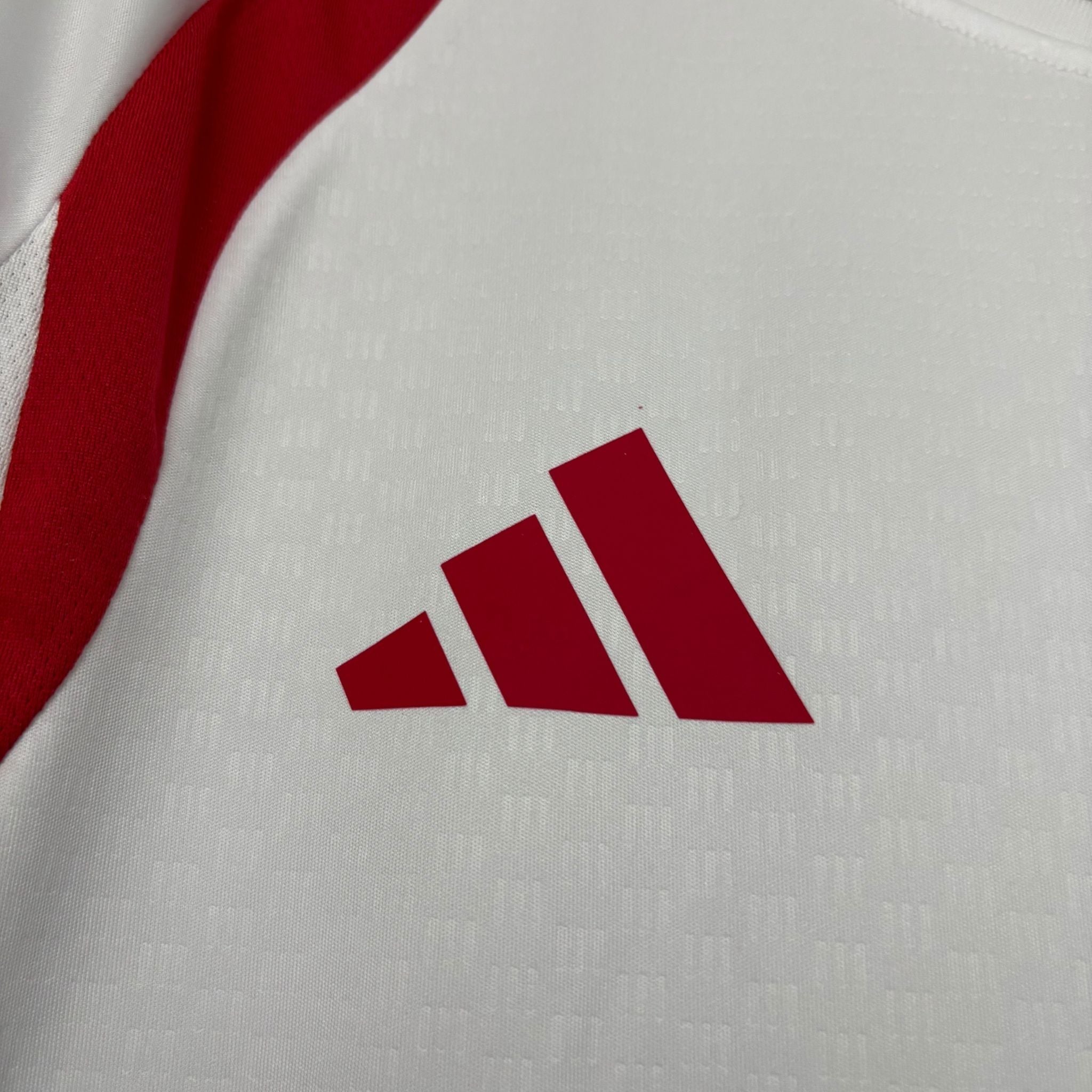 Camisa Internacional Treino II 26/27 Torcedor