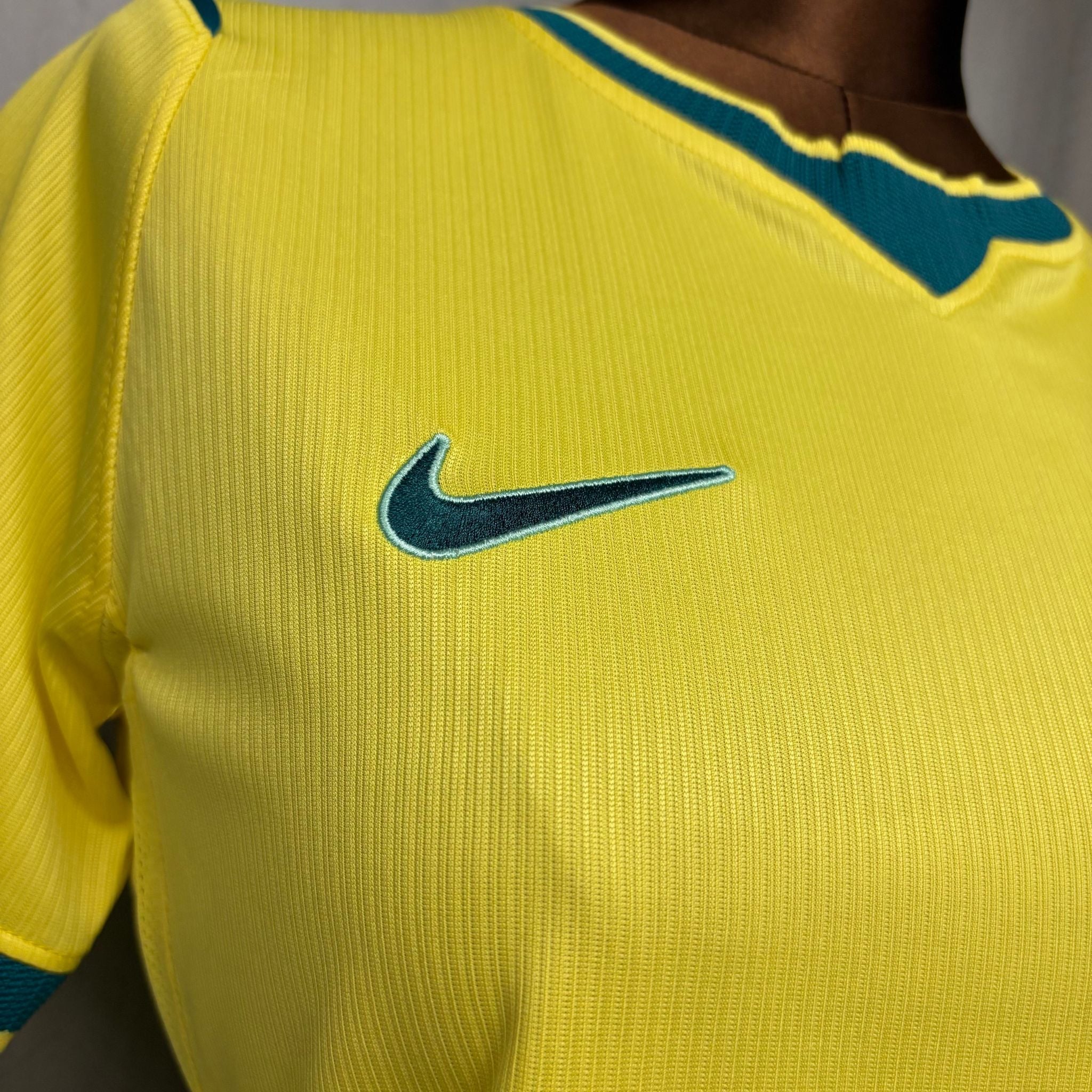 Camisa Brasil I 2026 Feminina Torcedor