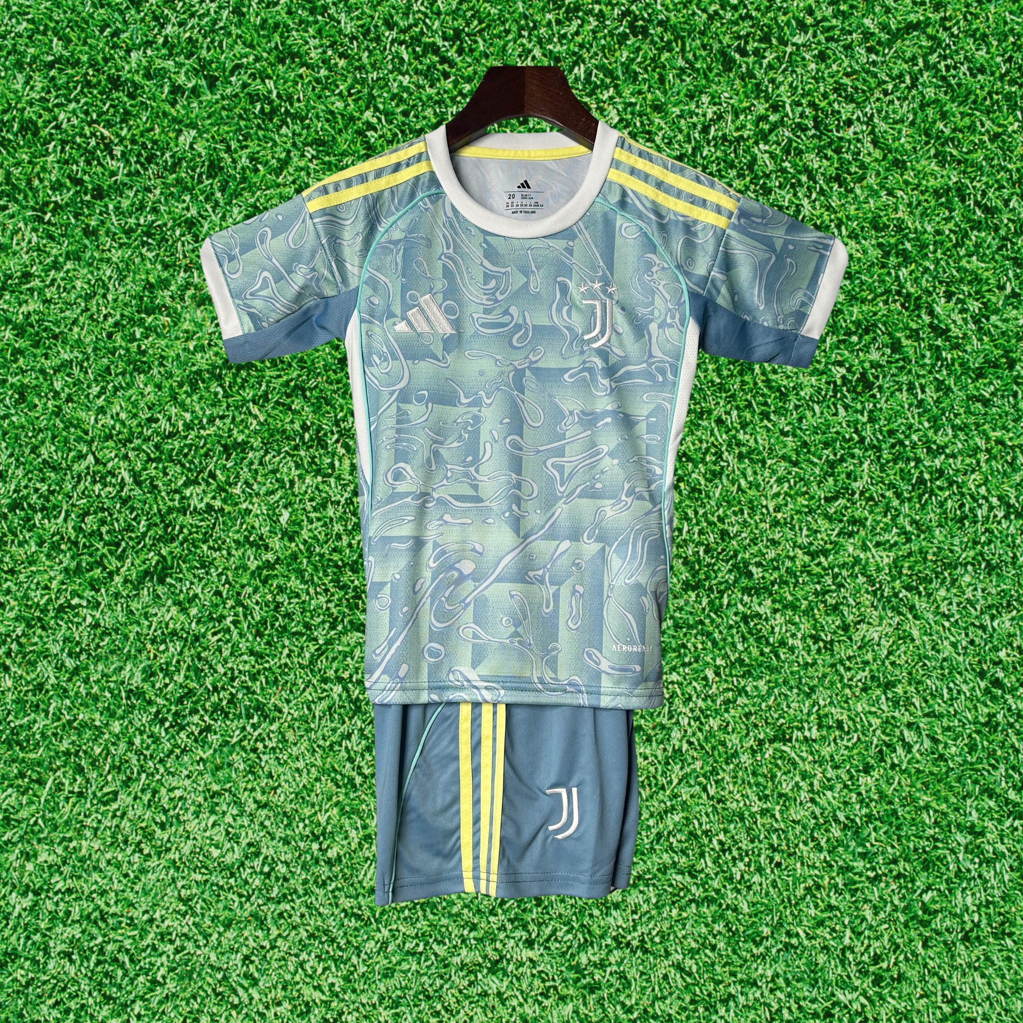 Kit Juventus II 25/26 Infantil