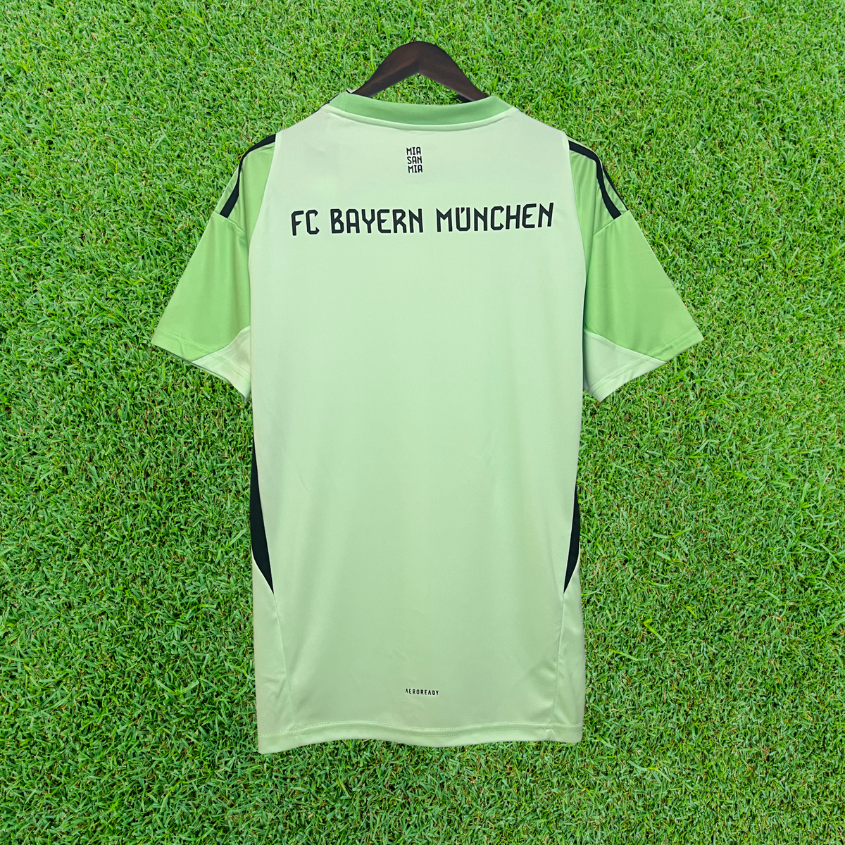 Camisa Bayern Munich Goleiro I 25/26 Torcedor