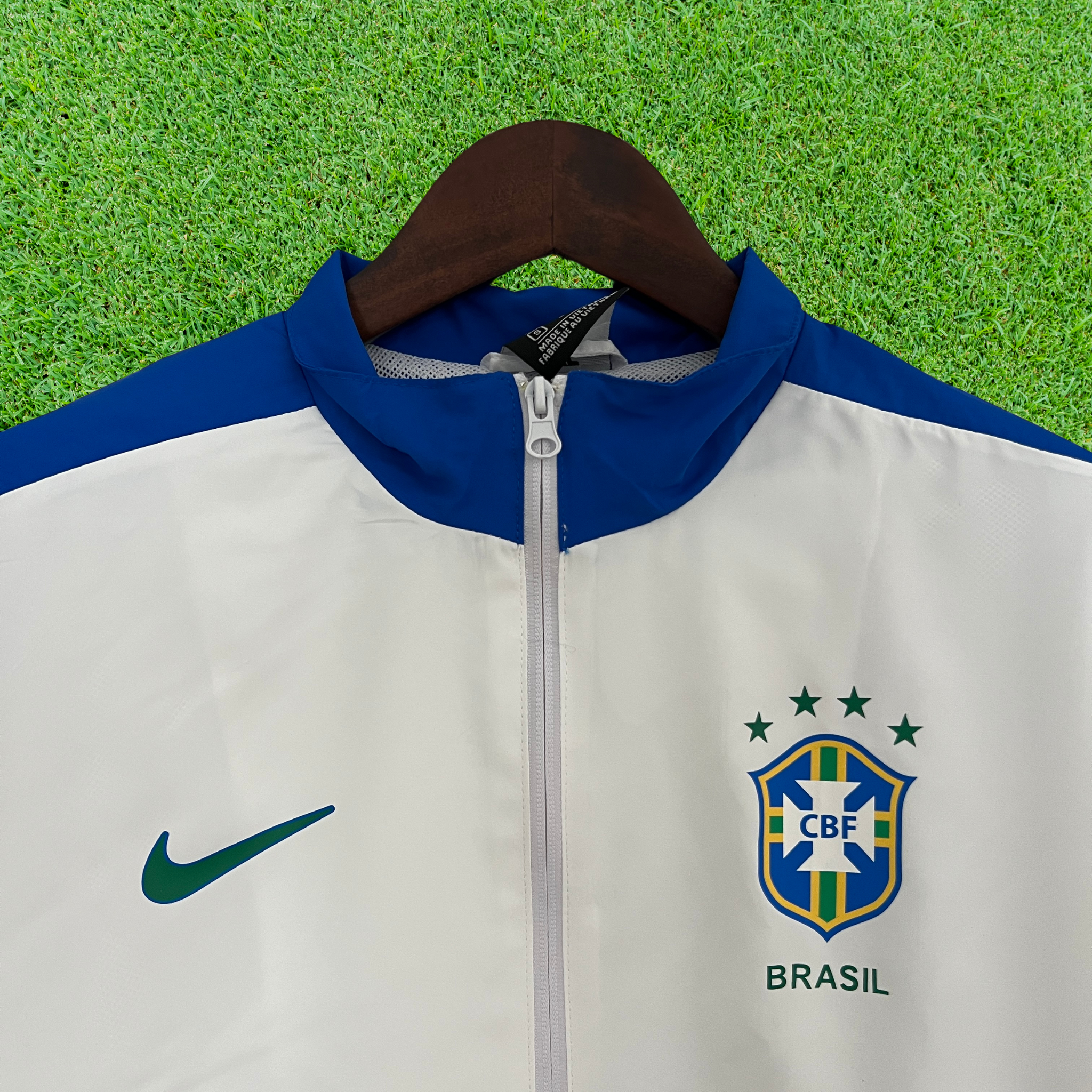 Corta-Vento Brasil Branco