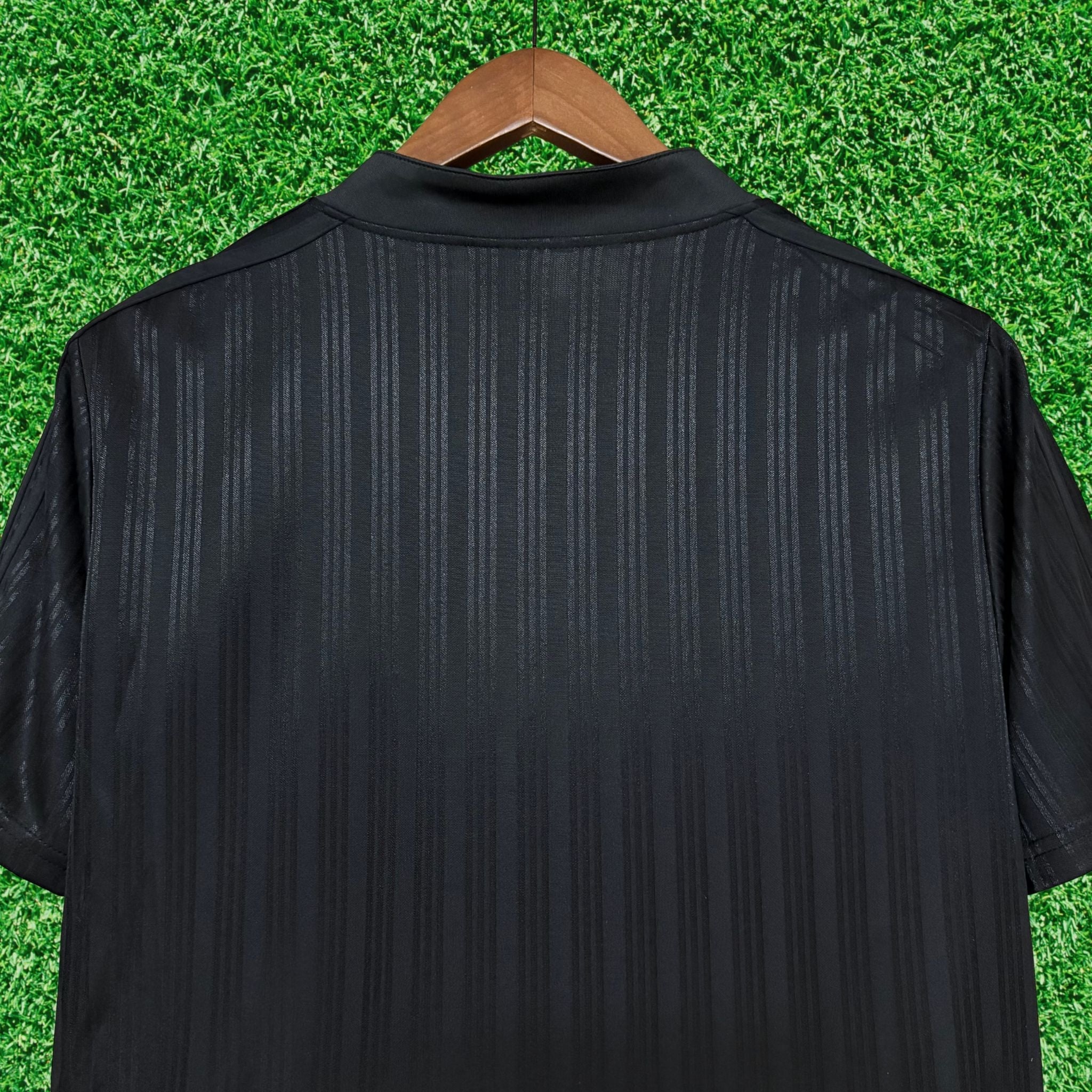 Camisa Liverpool FC Preta 95/96 Retrô