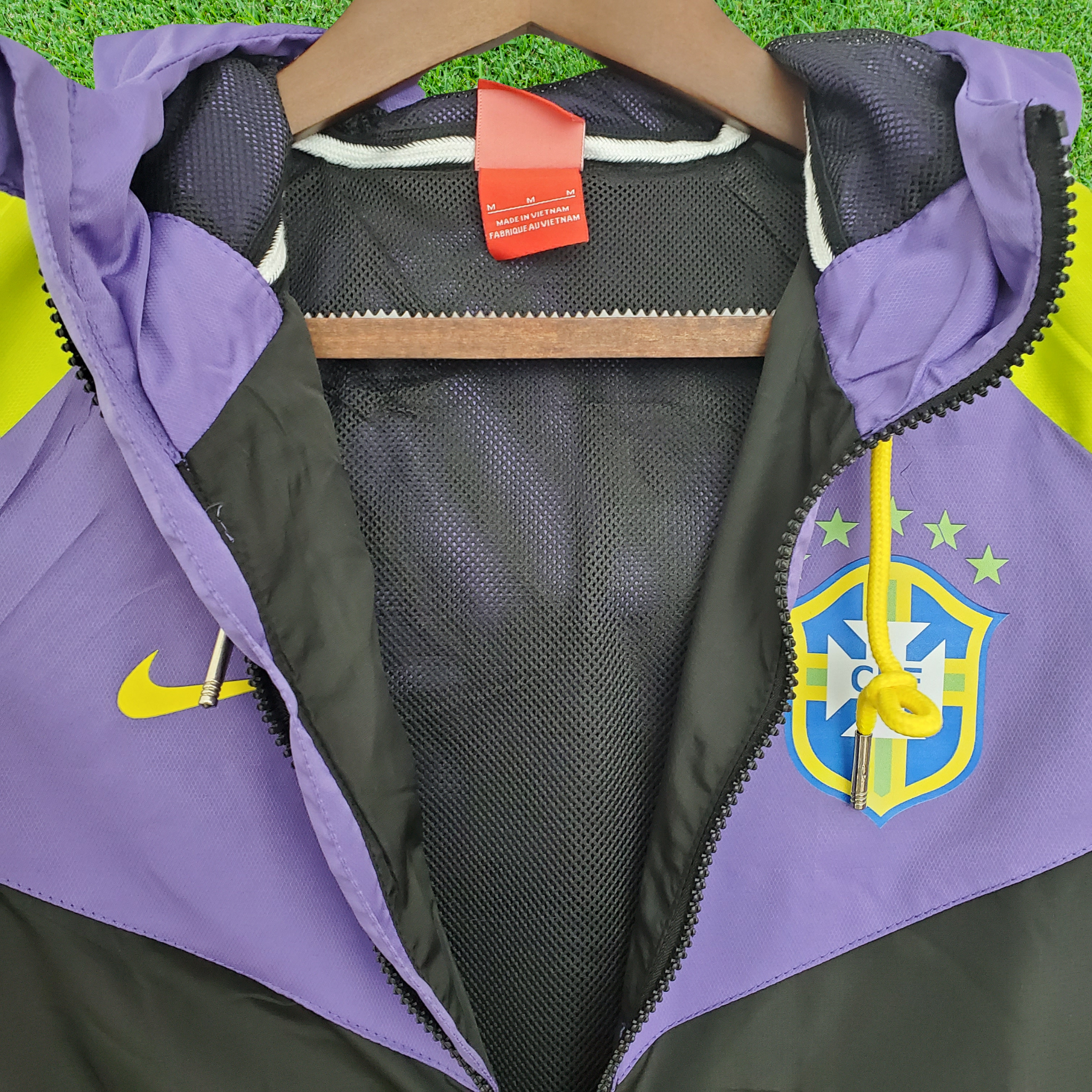 Corta-Vento Brasil Roxo