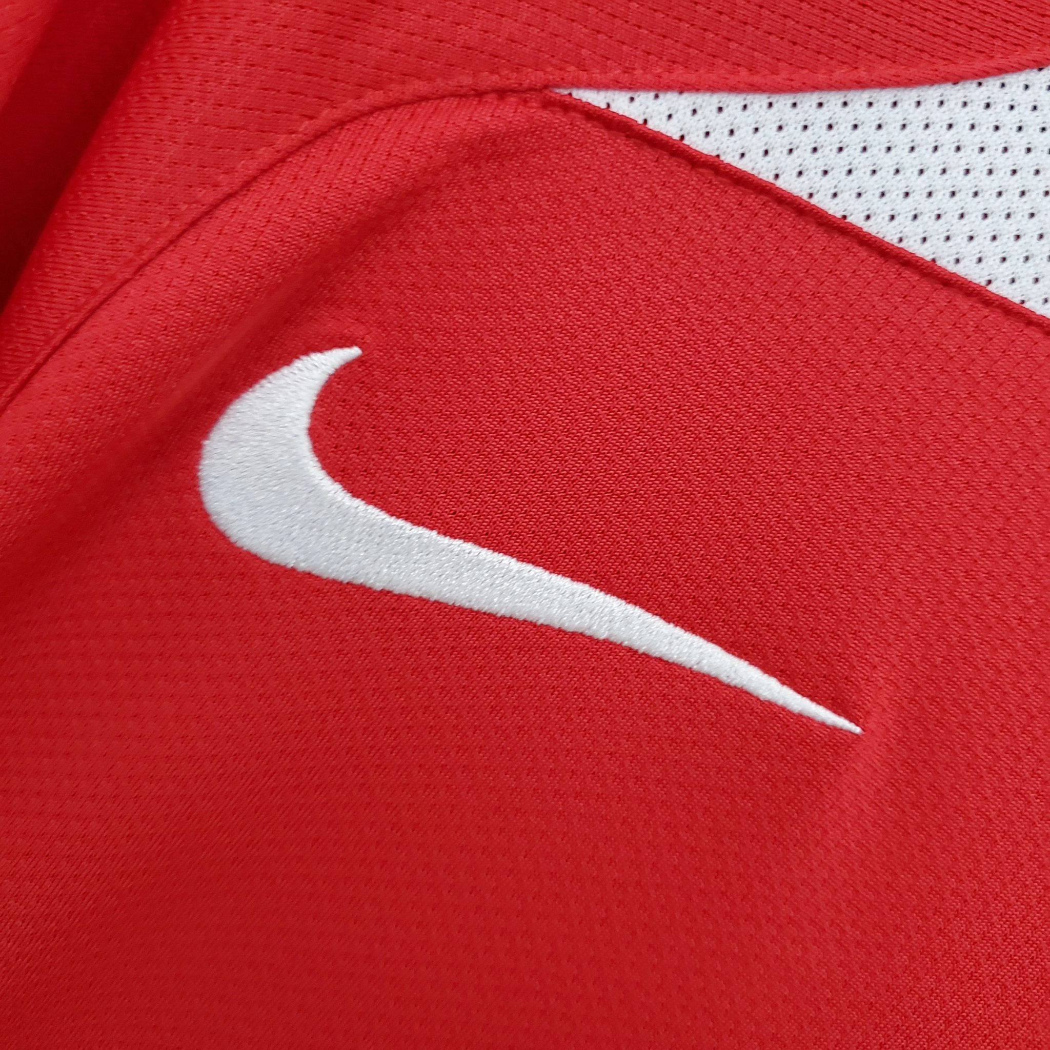 Camisa Manchester United I 04/06 Retrô