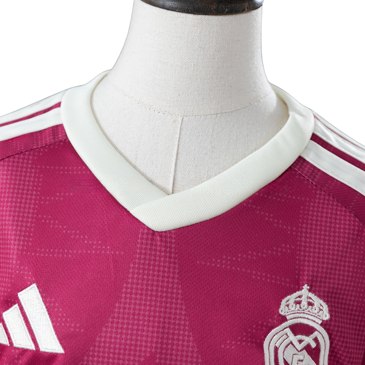 Kit Real Madrid III 26/27 Infantil